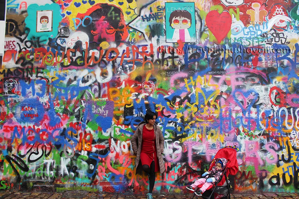 布拉格老城涂鸦墙 - 捷克街头 | 色彩斑斓的街头表达